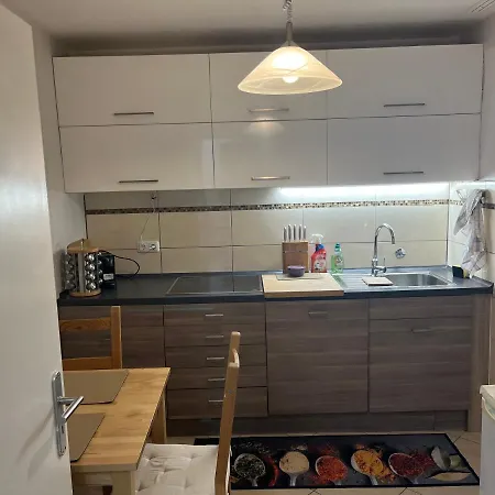 Apartment Bibis Munich